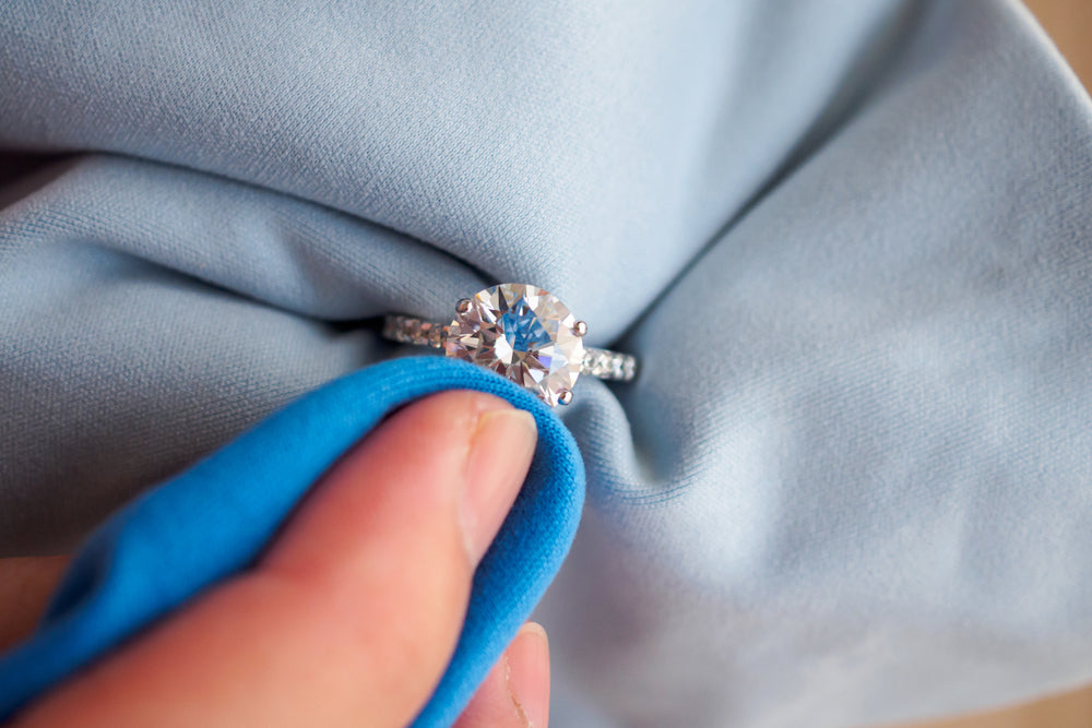 How to Clean a Diamond Ring at Home?