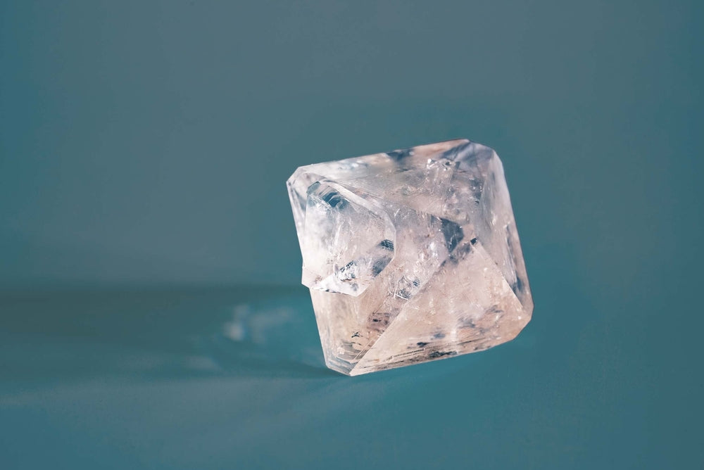 How to Identify a Raw Diamond 